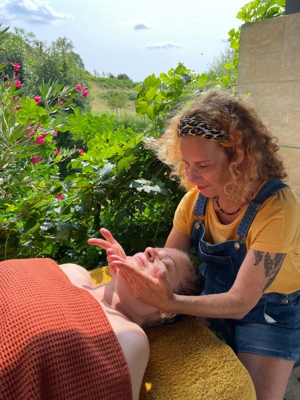 Valérie Lorenzo praticienne massage kobido bordeaux